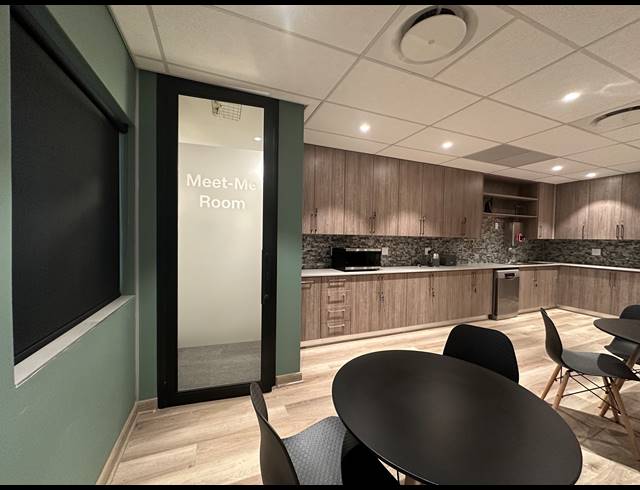 120M² CO-WORKING SPACE TO LET IN CENTURION CENTRAL